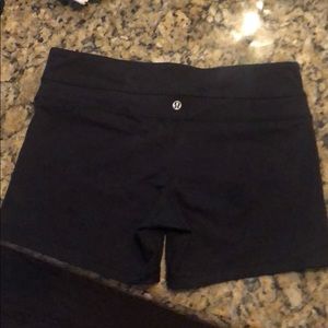 Lulemon spandex shorts